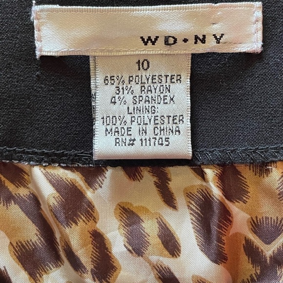 WD•NY - Size 10 Black Zipper Dress - Picture 6 of 6